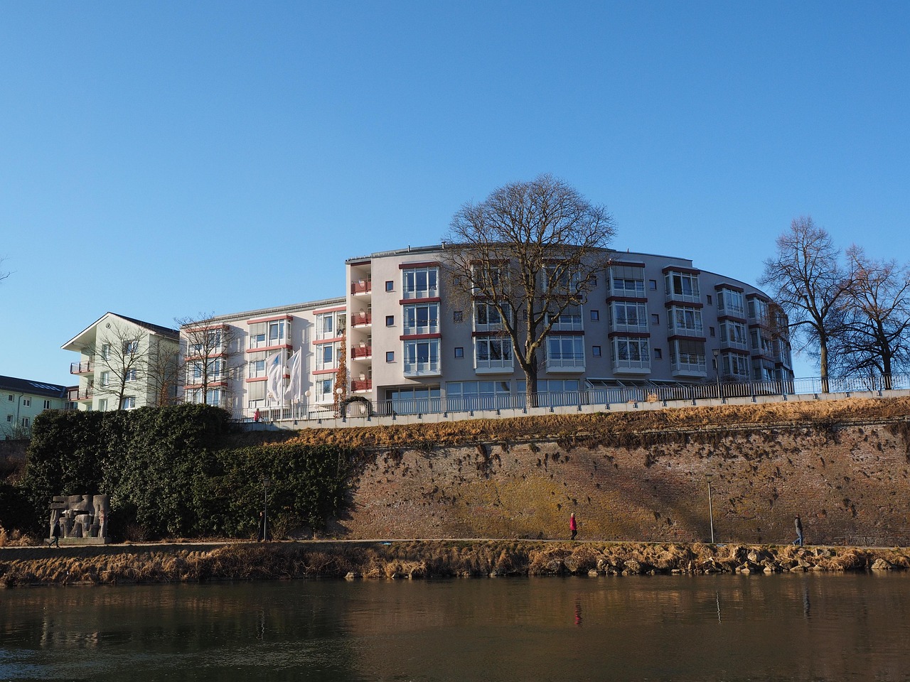 How a Well-Signed Environment Builds Family Confidence